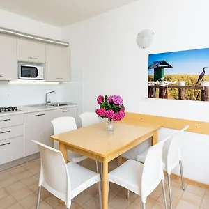  Apartment Lavinia